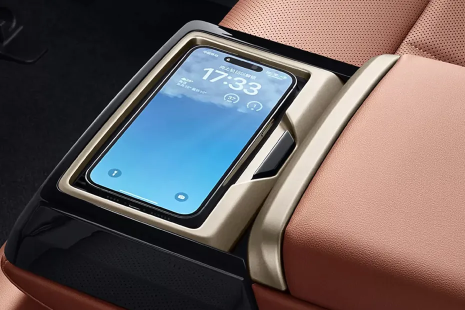 BMW 5 Series Wireless Charger
