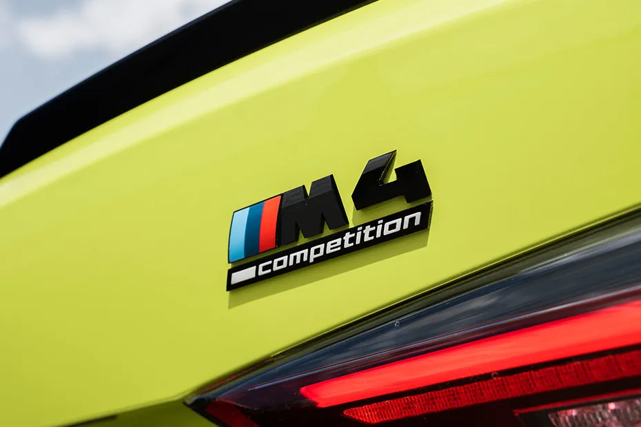 BMW M4 Exterior Image