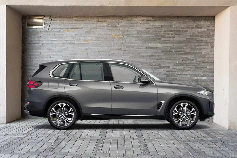 BMW X5 Exterior Image