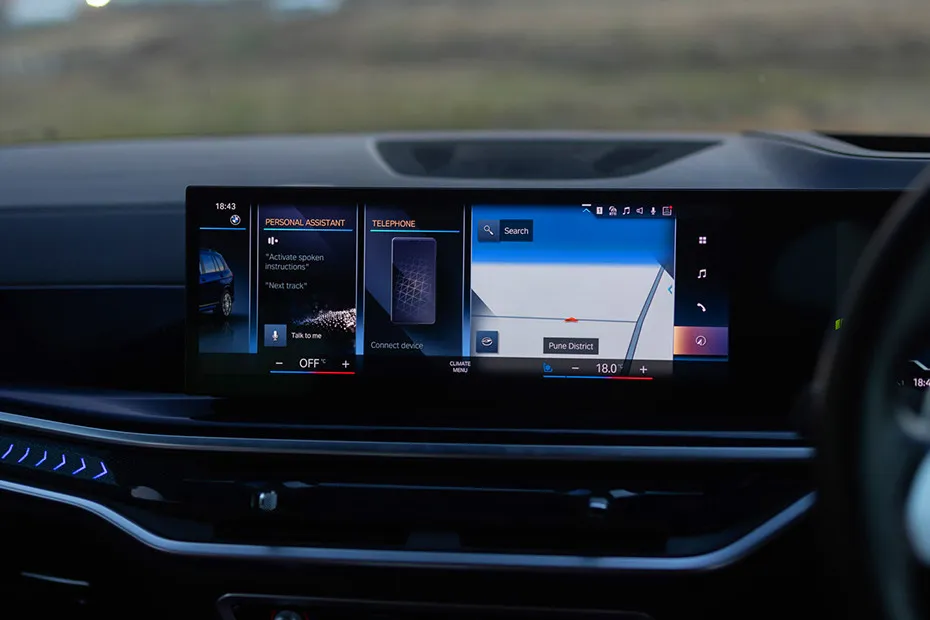 BMW X7 Interior Image