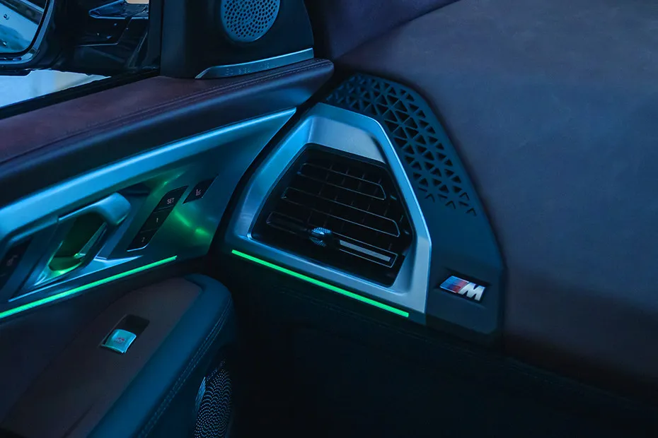 BMW XM Front Air Vents