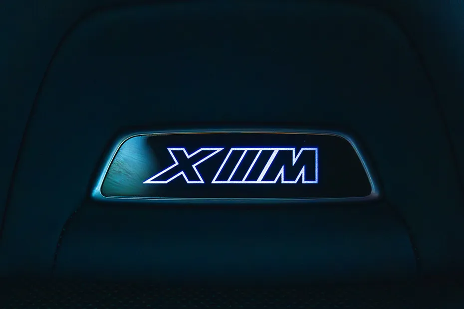 BMW XM Interior Image