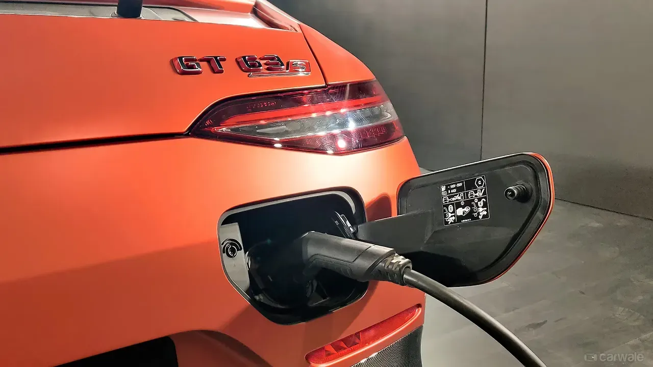 EV Car Charging Input Plug