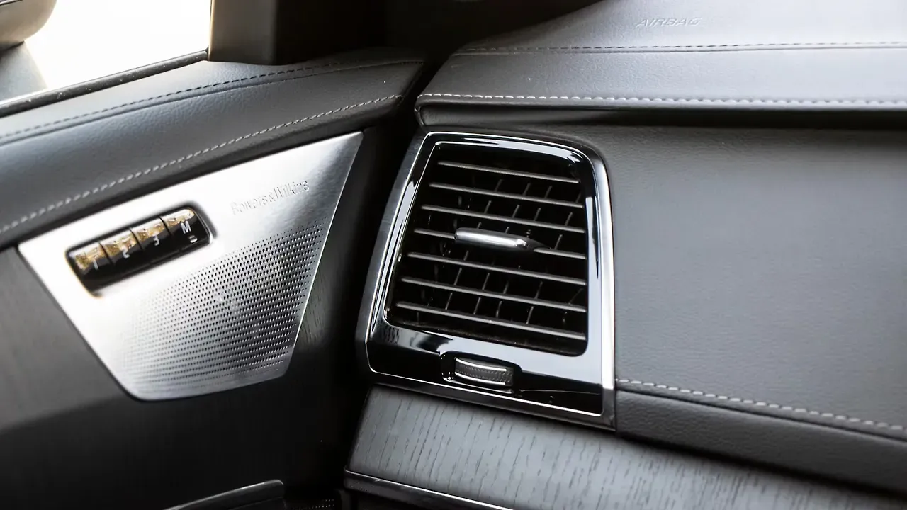 Front Passenger Air Vent