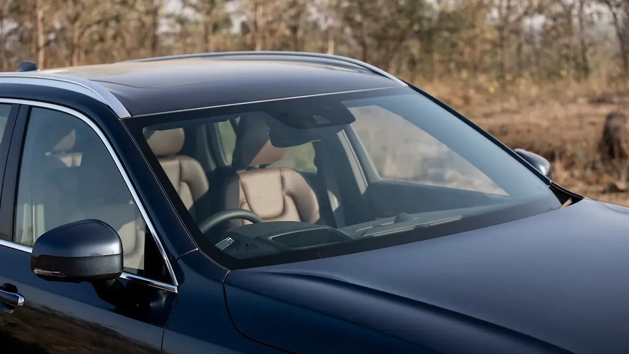 Front Windshield/Windscreen