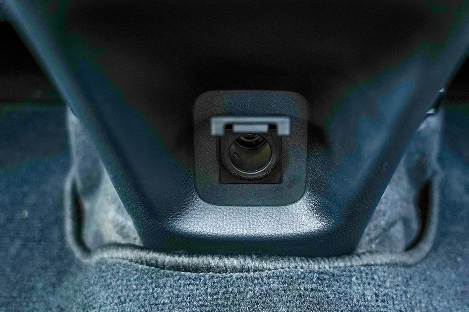 Honda Amaze 12V Socket (Rear)