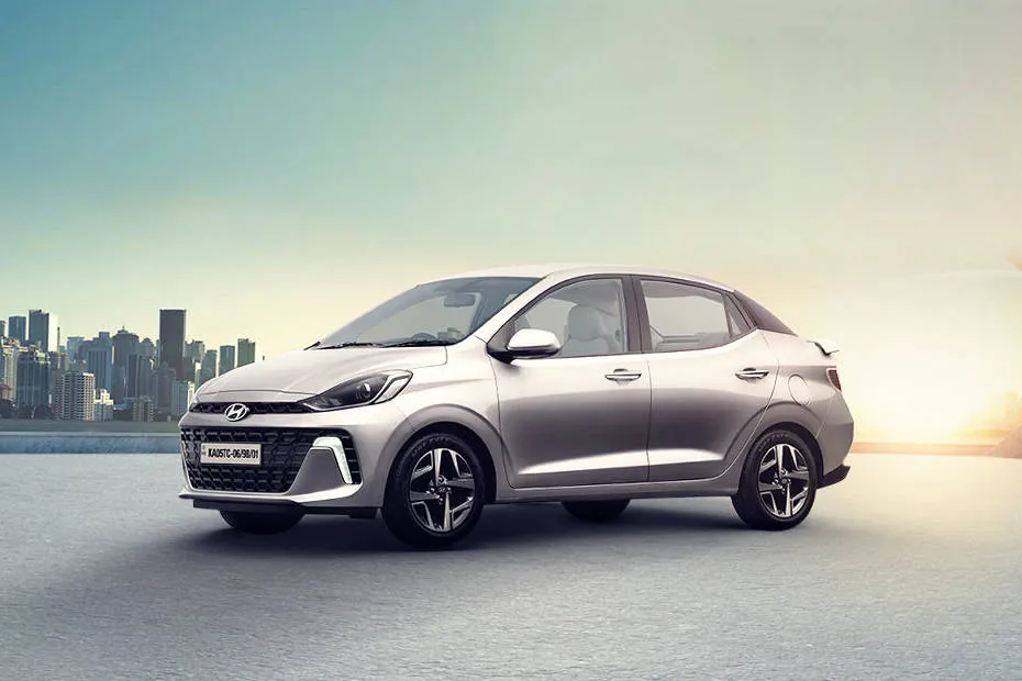Hyundai Aura Front Left Side View