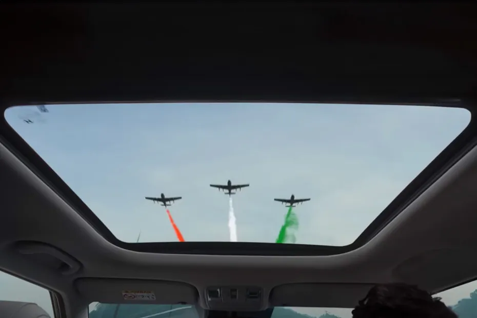 Hyundai Creta EV Sun Roof/Moon Roof