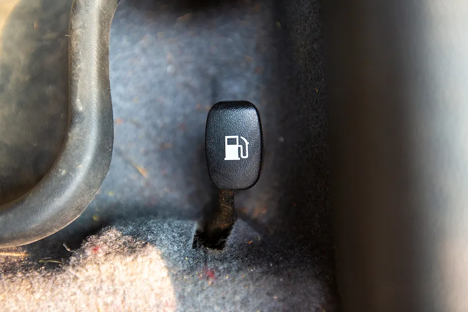 Hyundai Creta Fuel Lid Release