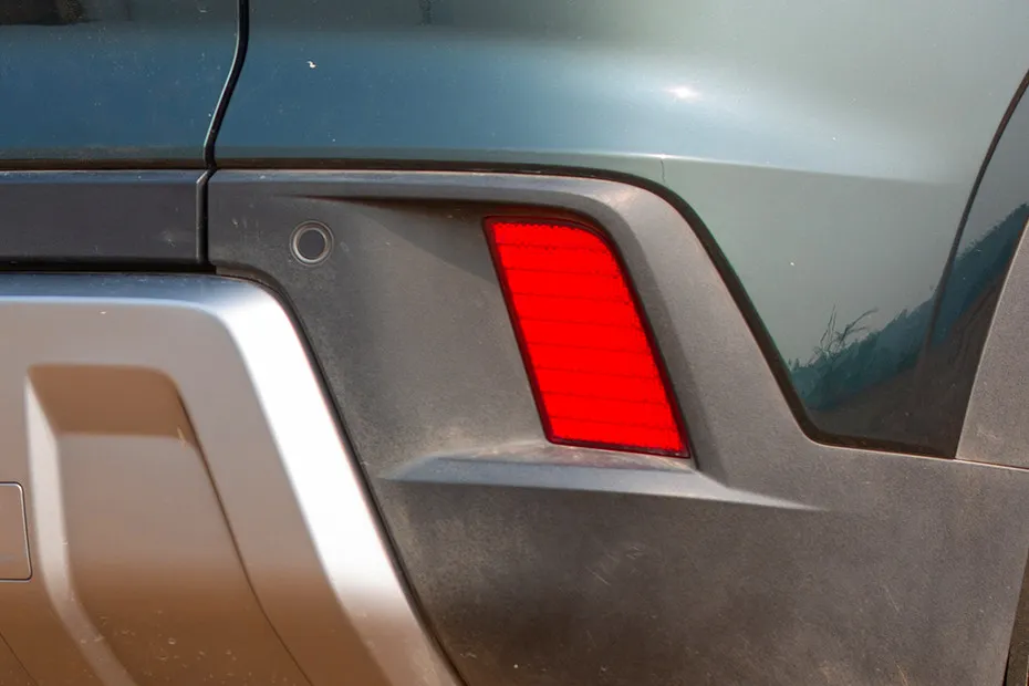 Hyundai Creta Rear Reflector