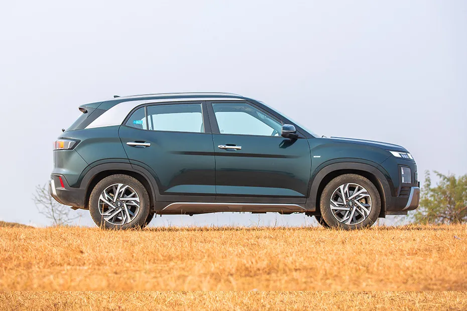 Hyundai Creta Side Profile View (Right)