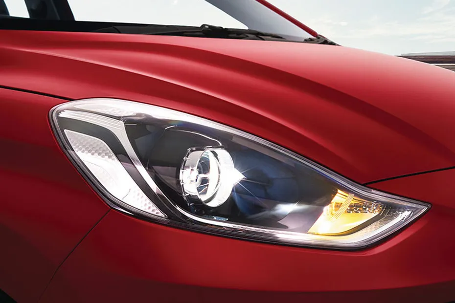 Hyundai Grand i10 Nios Headlight