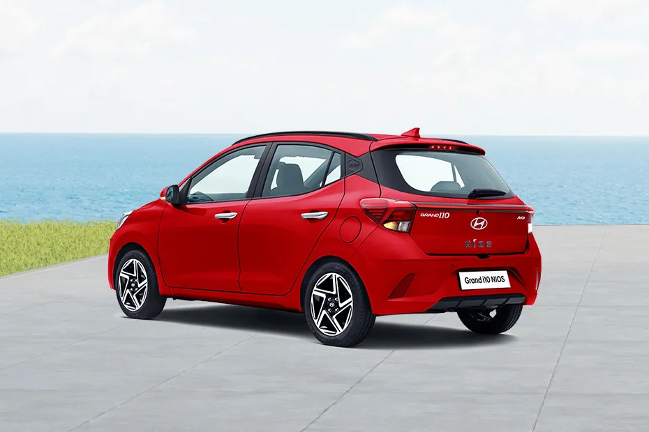 Hyundai Grand i10 Nios Rear Left View