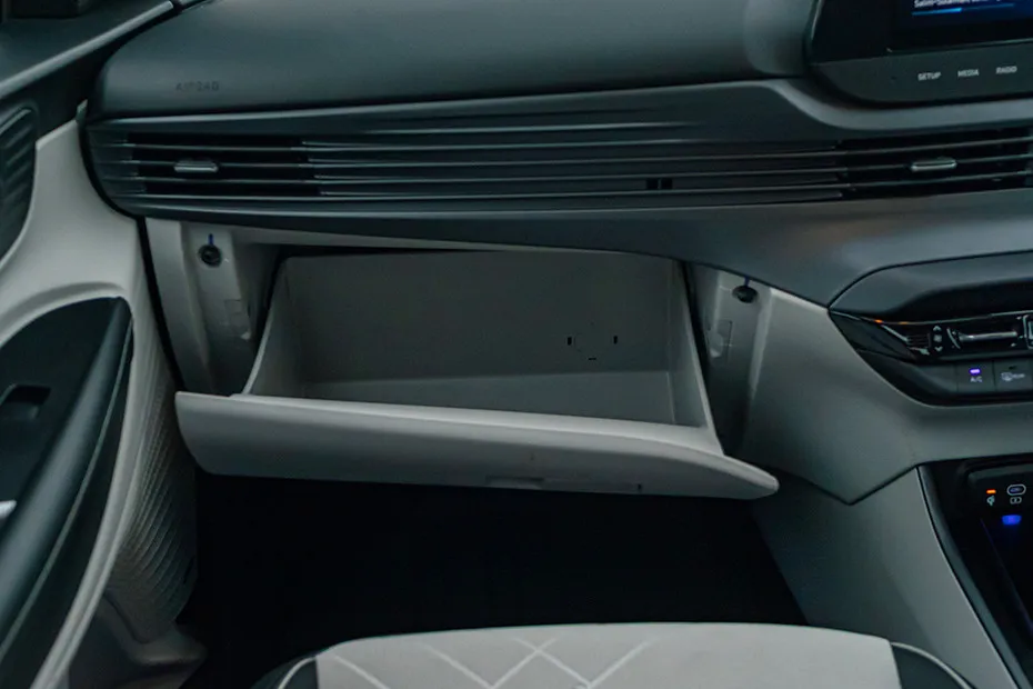 Hyundai i20 Driver's Side AC Vent