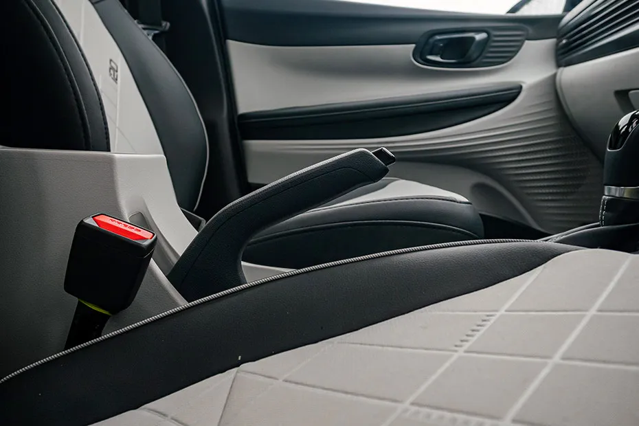 Hyundai i20 Front Seat