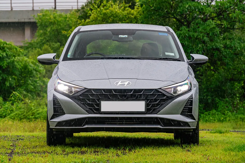 i20 image