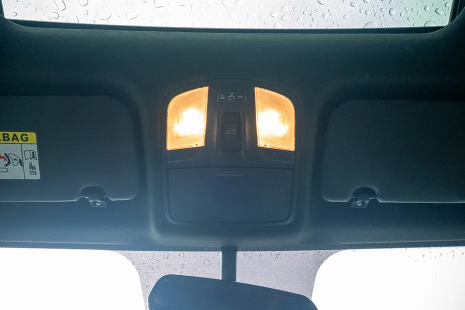 Hyundai i20 N-Line Door Controls