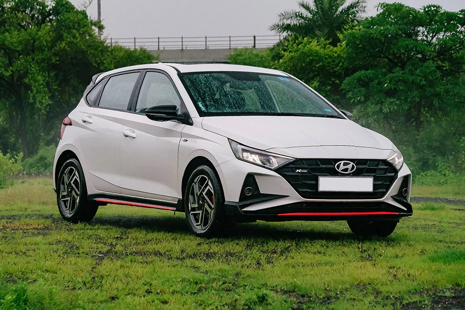 Hyundai i20 N-Line Front Right Quarter View