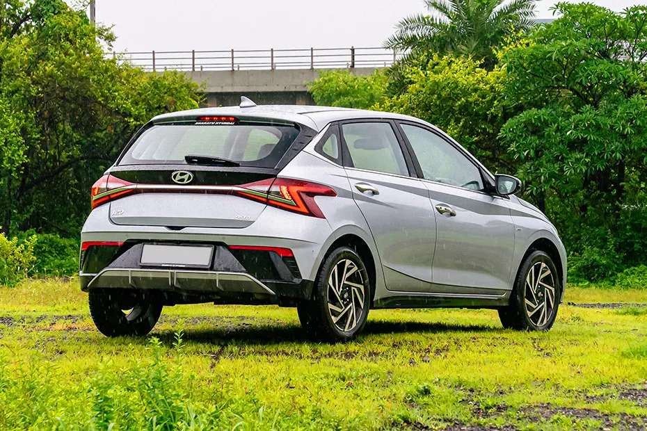 Hyundai i20 Rear Right Three Quarter View