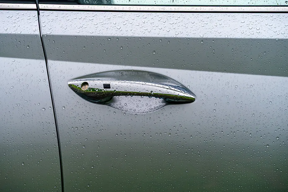 Hyundai i20 Side Skirt