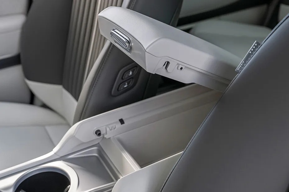Hyundai IONIQ 9 Interior Image