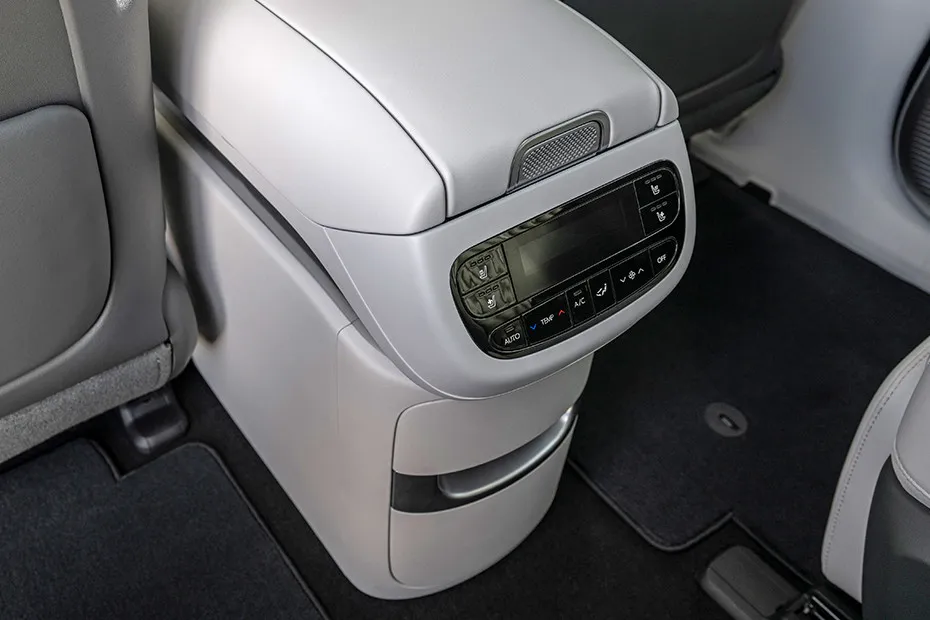 Hyundai IONIQ 9 Rear Air vents
