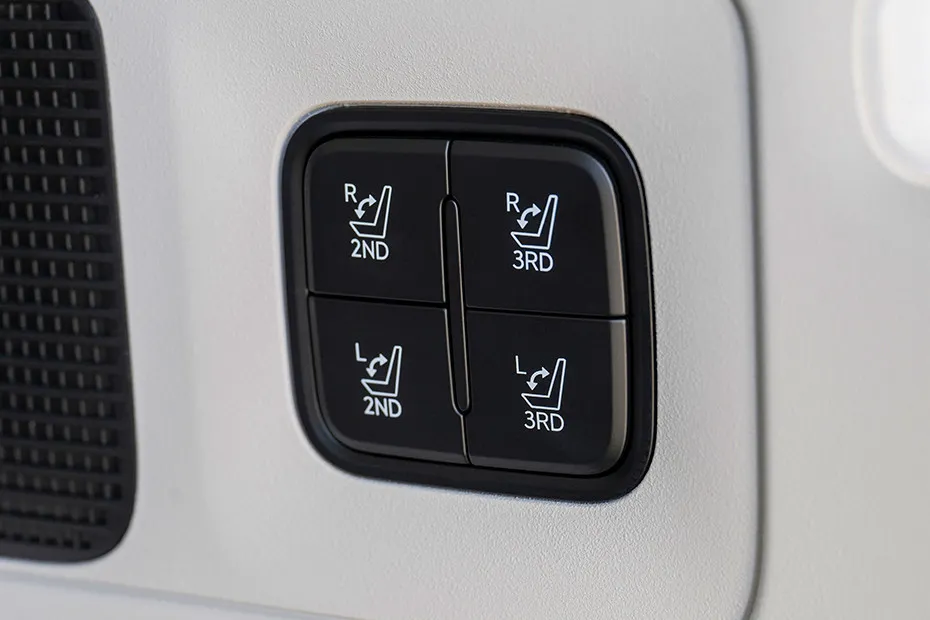 Hyundai IONIQ 9 Third Row Power Folding Seat Switches
