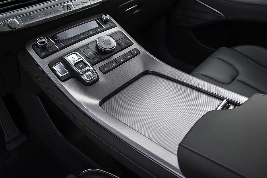 Hyundai Palisade Gear Shifter Image