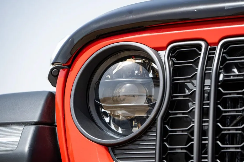 Jeep Wrangler Headlight