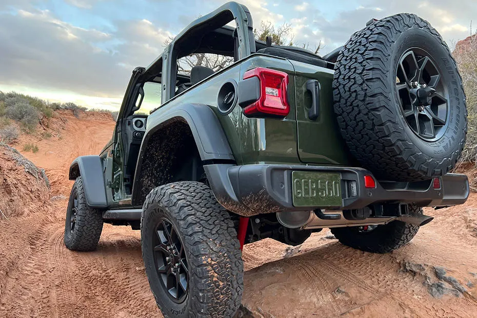 Jeep Wrangler Rear Side View