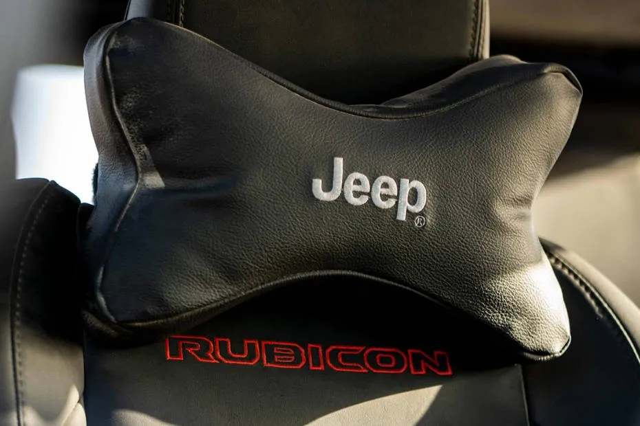 Jeep Wrangler Seat Headrest