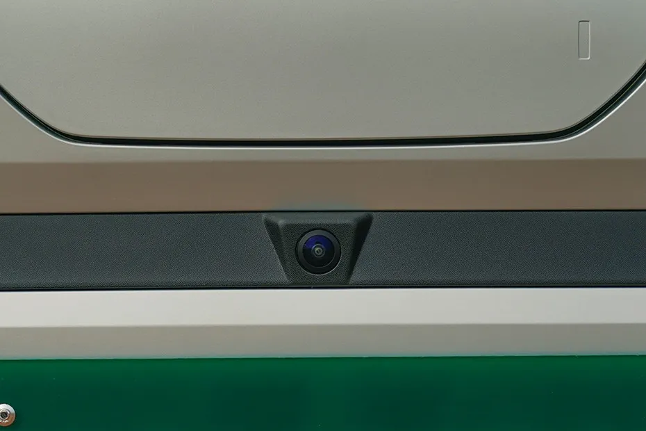 Kia Carens Clavis EV 360 Degree Camera (Front)