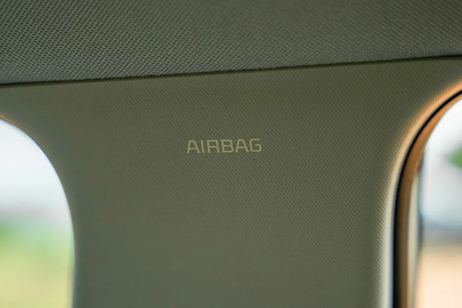 Kia Carens Clavis EV Curtain Airbag