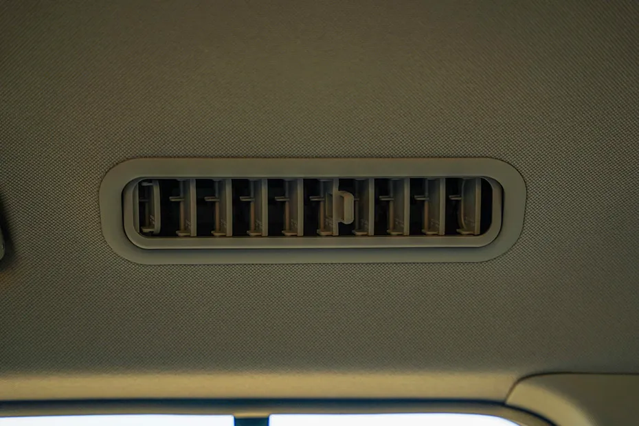 Kia Carens Clavis EV Rear AC Vents (Roof-mounted)