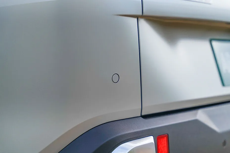 Kia Carens Clavis EV Rear Parking Sensors