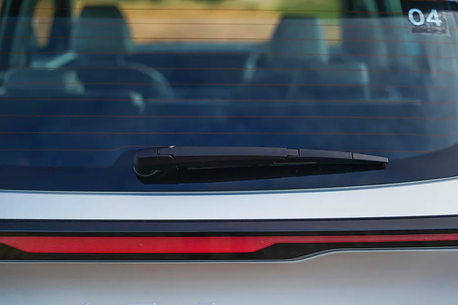 Kia Carens Clavis EV Rear Wiper