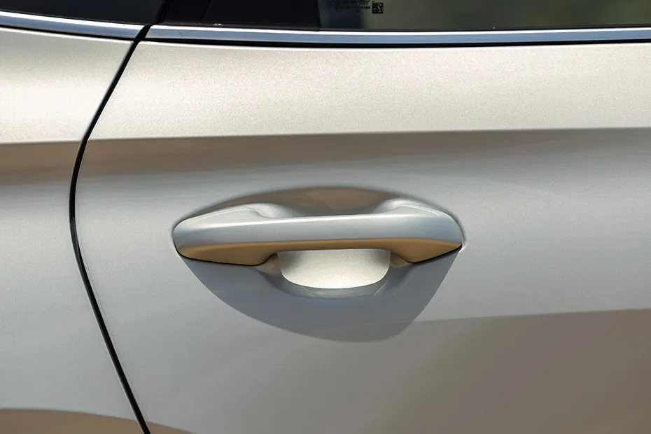 Kia Carens Clavis Rear Door Handle