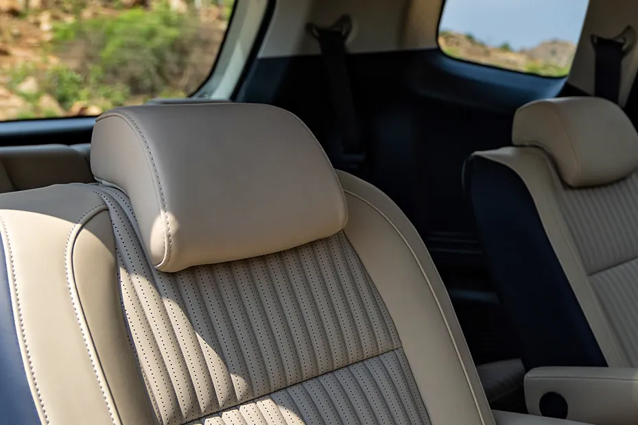 Kia Carens Clavis Rear Seat Headrest