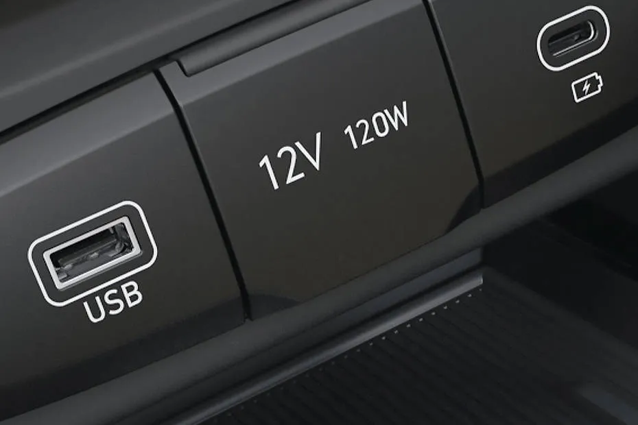 Kia Carens Multiple Power Sockets With 5 C-Type Ports