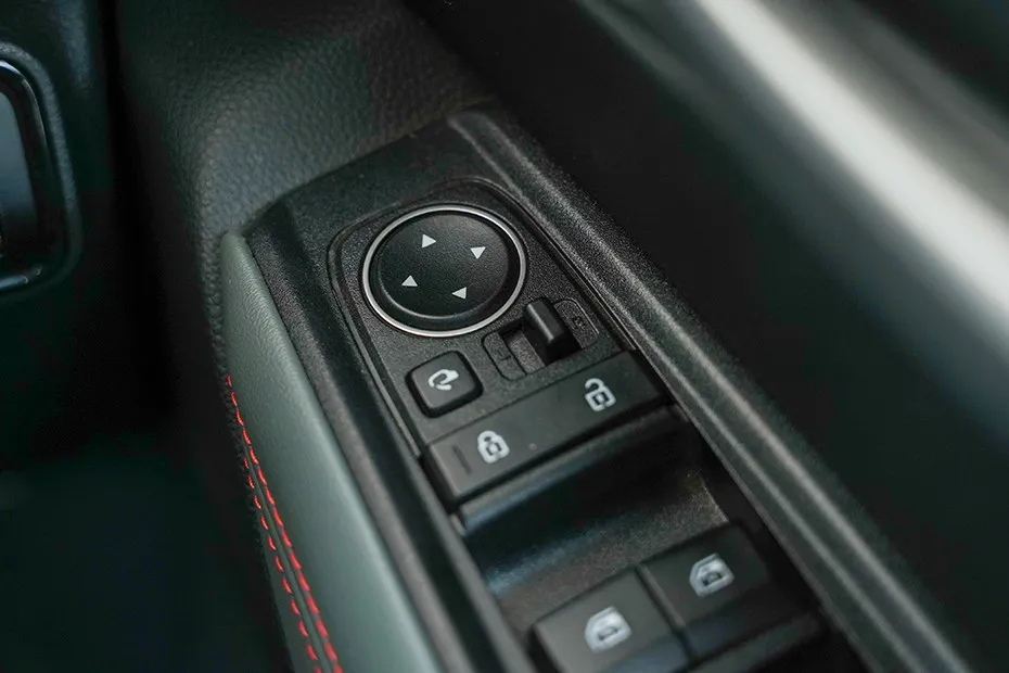 Kia Sonet Mirror Adjustment Controls