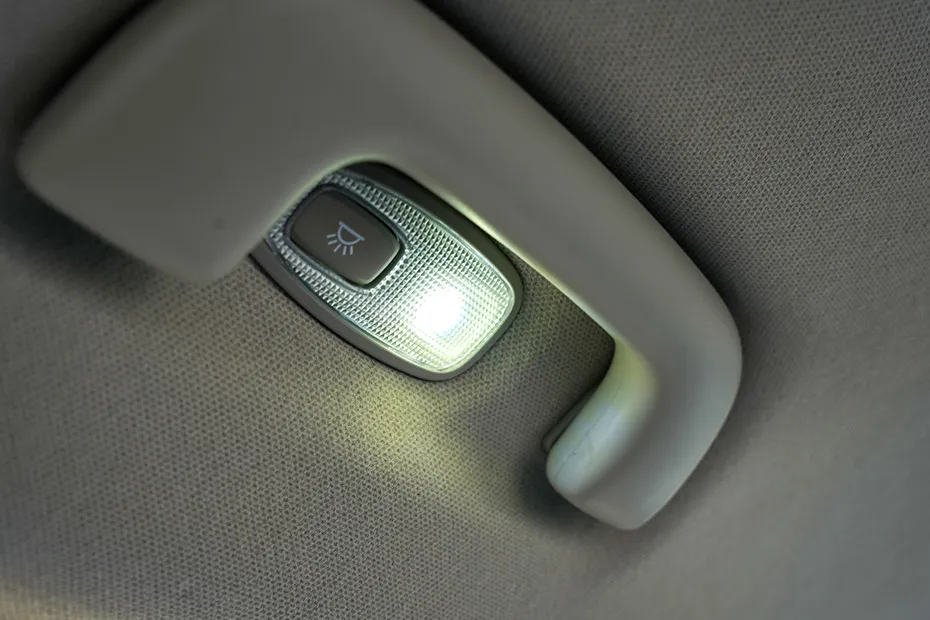 Kia Syros Cabin Light (Rear)