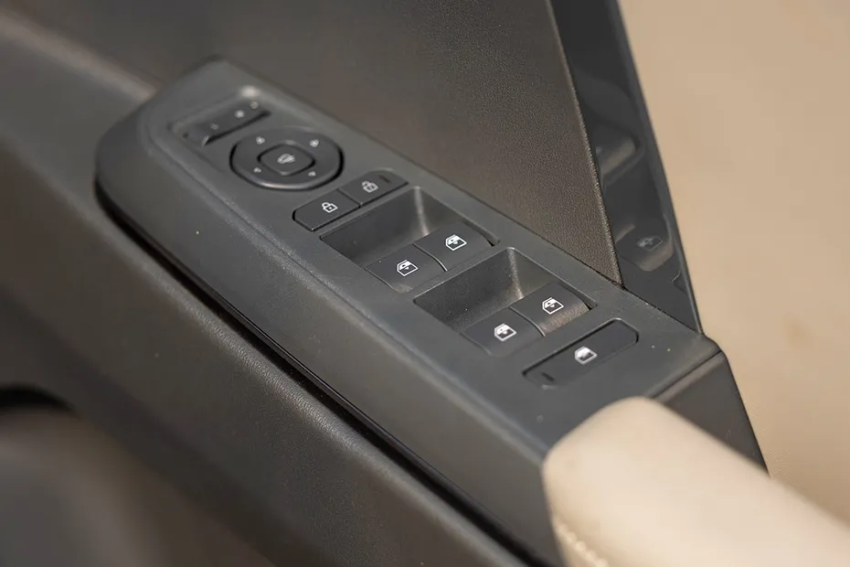 Kia Syros Door Controls