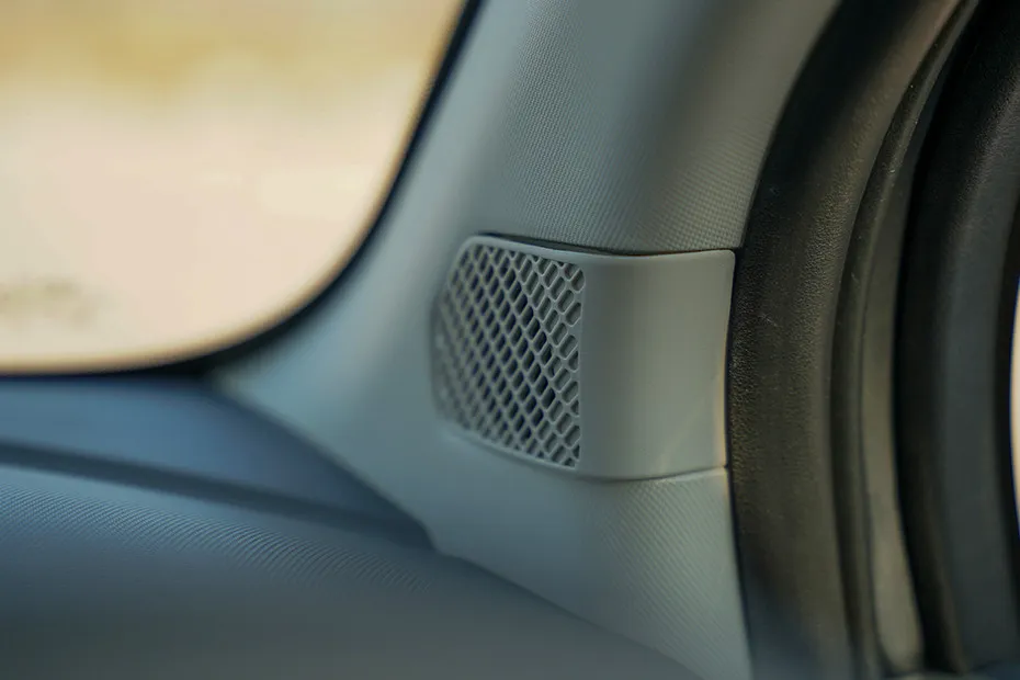 Kia Syros Front Tweeters
