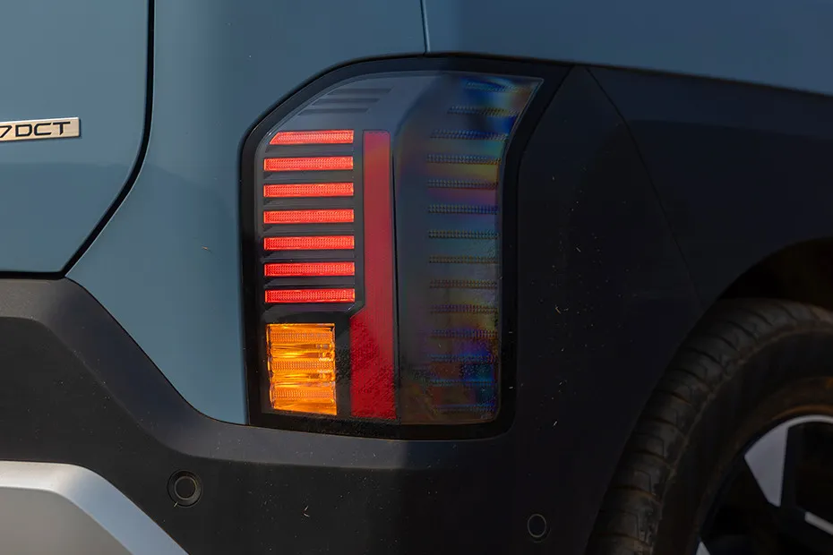 Kia Syros Turn Indicator (Rear)