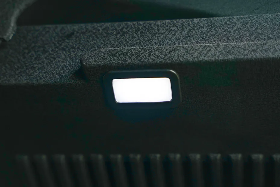 Mahindra BE 6 Boot Light