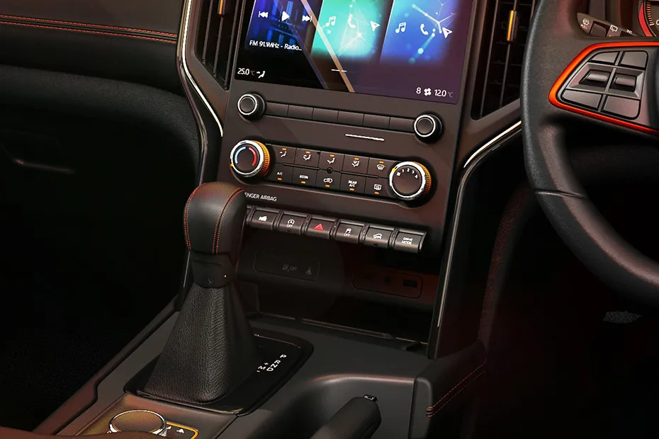 Mahindra Global Pik Up AC Controls