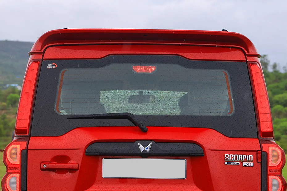 Mahindra Scorpio Boot (Closed)