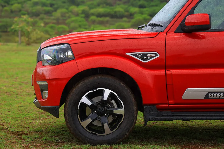 Mahindra Scorpio Front Fender