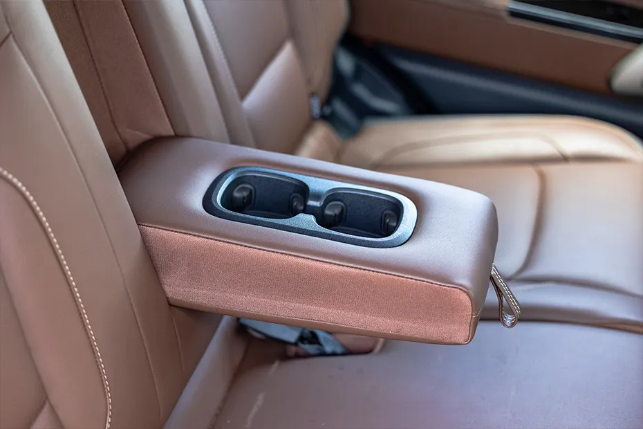 Mahindra Scorpio N Centre Armrest (Rear)
