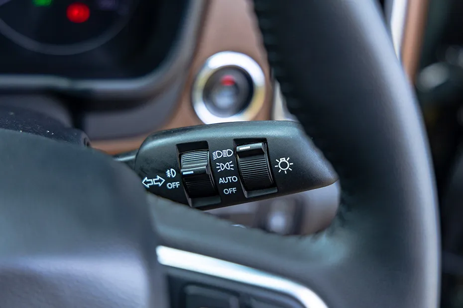 Mahindra Scorpio N Headlamp Control